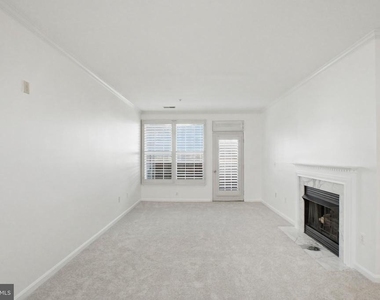 2711 Bellforest Court - Photo Thumbnail 10