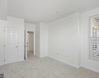 2711 Bellforest Court - Photo Thumbnail 24