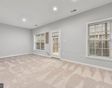 8105 Quinn Terrace - Photo Thumbnail 3