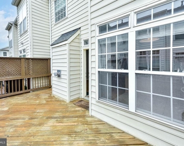 8105 Quinn Terrace - Photo Thumbnail 9
