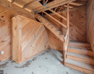 9036 Jeffery Road - Photo Thumbnail 53