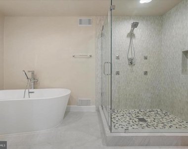 9036 Jeffery Road - Photo Thumbnail 38