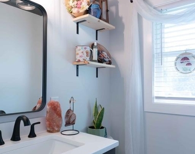 301 N Duey Road - Photo Thumbnail 14