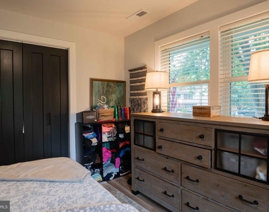 301 N Duey Road - Photo Thumbnail 24