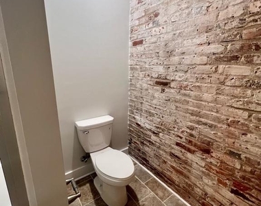 401 Princess Anne Street - Photo Thumbnail 14