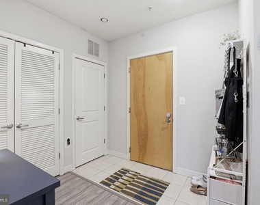 181 E Reed Avenue - Photo Thumbnail 18