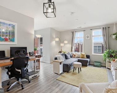 181 E Reed Avenue - Photo Thumbnail 7