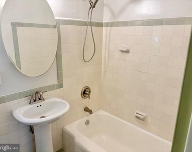1244 Martha Custis Drive - Photo Thumbnail 16