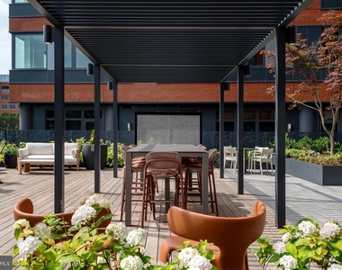 1055 N Fairfax Street - Photo Thumbnail 129