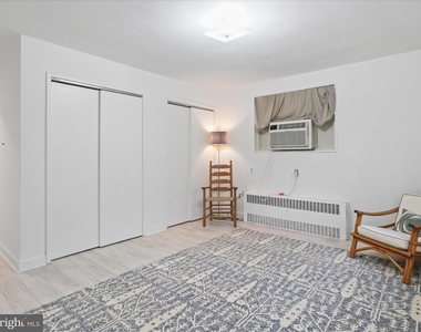 1581 N Colonial Terrace - Photo Thumbnail 21