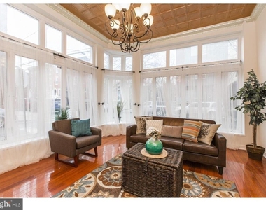 856 N 20th Street - Photo Thumbnail 5
