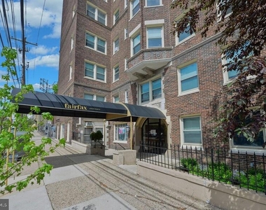 4247 Locust Street - Photo Thumbnail 10