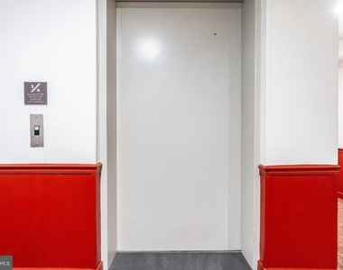 303 Vine Street - Photo Thumbnail 17