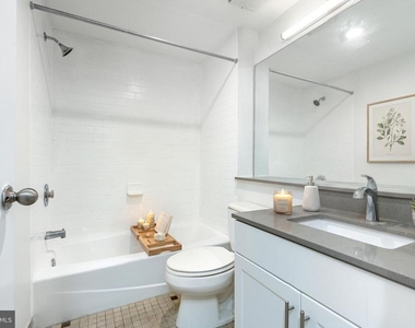 303 Vine Street - Photo Thumbnail 10