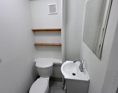 2229 E Ann Street - Photo Thumbnail 17