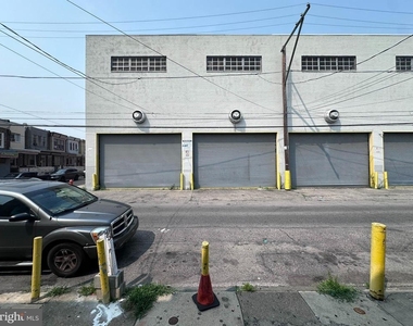 2229 E Ann Street - Photo Thumbnail 24