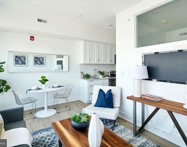 1324 Frankford Avenue - Photo Thumbnail 1
