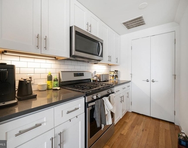 2012 Frankford Avenue - Photo Thumbnail 8
