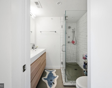 2012 Frankford Avenue - Photo Thumbnail 26