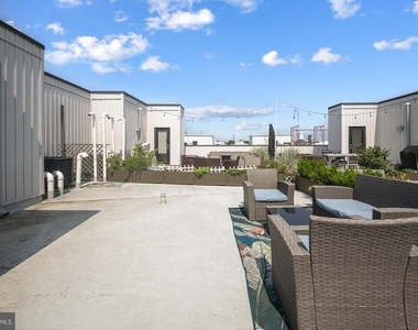 2012 Frankford Avenue - Photo Thumbnail 11