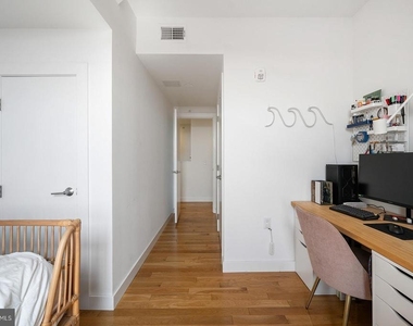 2012 Frankford Avenue - Photo Thumbnail 23