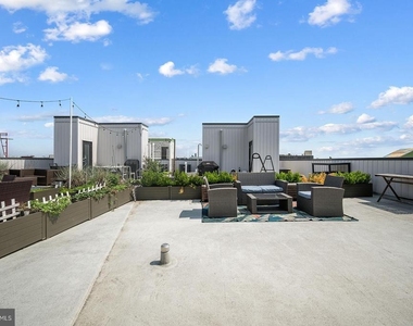2012 Frankford Avenue - Photo Thumbnail 13