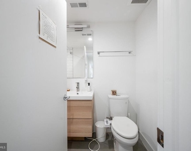 2012 Frankford Avenue - Photo Thumbnail 20