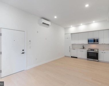 2414 Frankford Avenue - Photo Thumbnail 1
