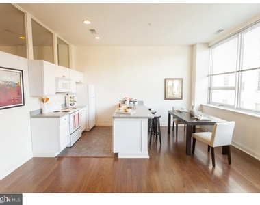 811-1 Filbert Street - Photo Thumbnail 14