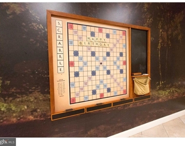 811-1 Filbert Street - Photo Thumbnail 7