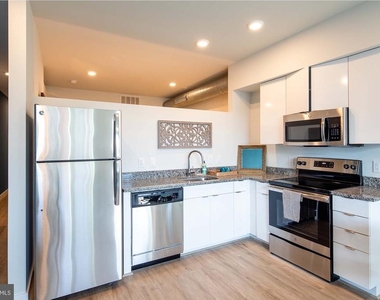 2120 E York Street - Photo Thumbnail 11