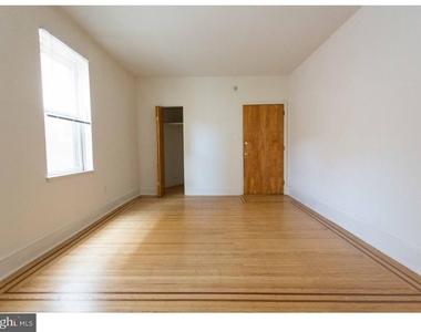 721 Spruce Street - Photo Thumbnail 2