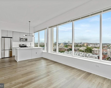 569 N 5th Street - Photo Thumbnail 1