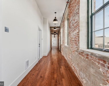1801 N Howard Street - Photo Thumbnail 23