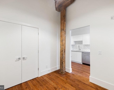 1801 N Howard Street - Photo Thumbnail 19