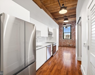 1801 N Howard Street - Photo Thumbnail 14