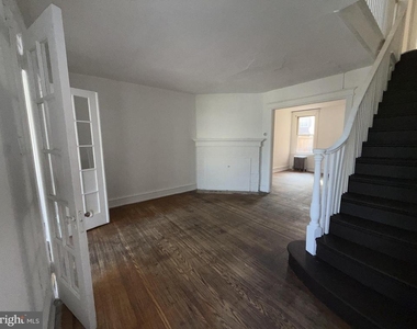 6720 Trinity Street - Photo Thumbnail 5