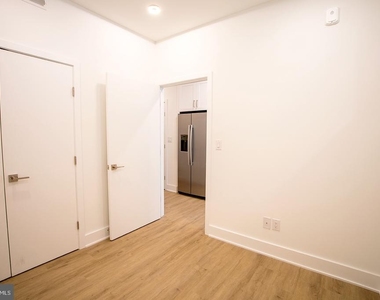 1324 Frankford Avenue - Photo Thumbnail 7