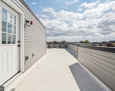 2616 N 11th Street - Photo Thumbnail 13