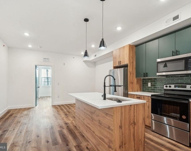 2616 N 11th Street - Photo Thumbnail 1