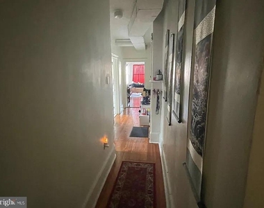 226 S 45th Street - Photo Thumbnail 3