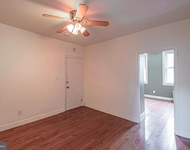 1836 S 10th Street - Photo Thumbnail 1