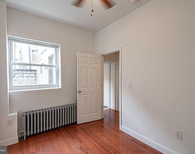 1836 S 10th Street - Photo Thumbnail 9