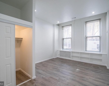 1726 Pine Street - Photo Thumbnail 4