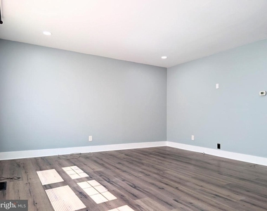 3746 S Hereford Lane - Photo Thumbnail 9