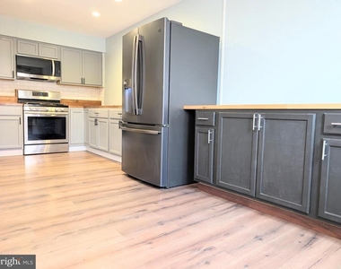 3746 S Hereford Lane - Photo Thumbnail 5
