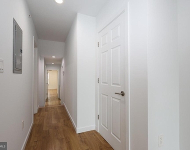 2904 Poplar Street - Photo Thumbnail 1