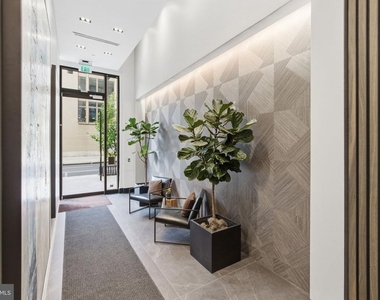 2108-10 Walnut Street - Photo Thumbnail 29
