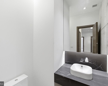 2108-10 Walnut Street - Photo Thumbnail 13