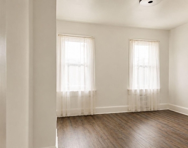 2633 N Franklin Street - Photo Thumbnail 7